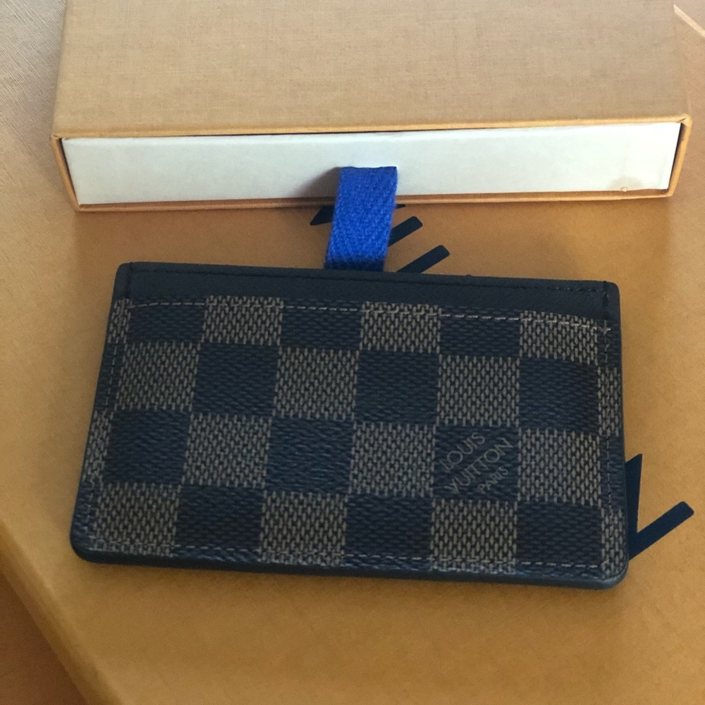 Louis Vuitton Card Holder Damier